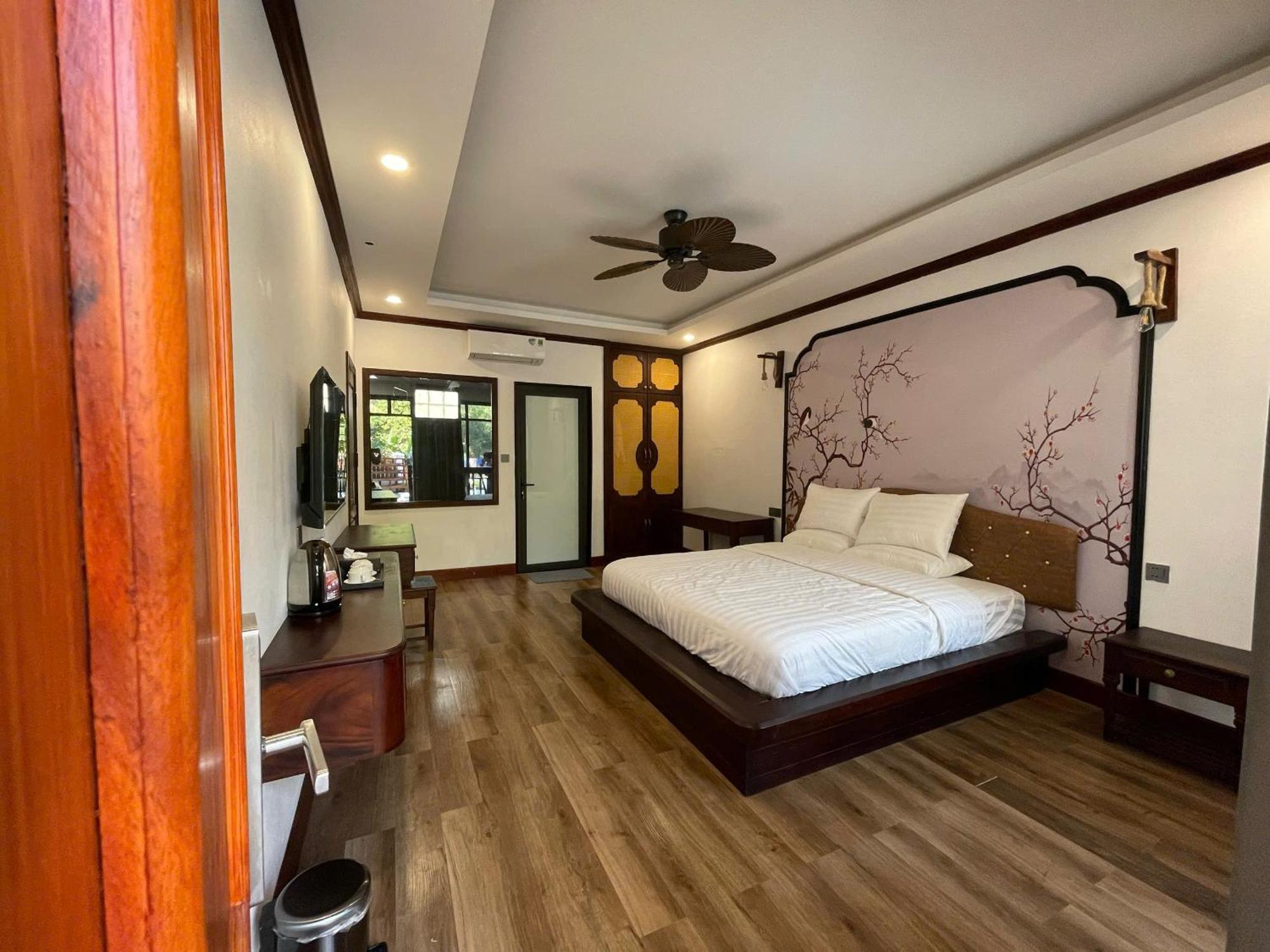 Dream 1985 Hotel Luang Prabang Buitenkant foto